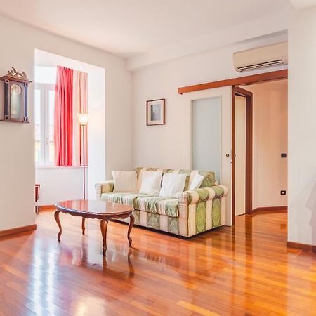 Residenza Edvige - Italian Homing Lägenhet Verona Exteriör bild